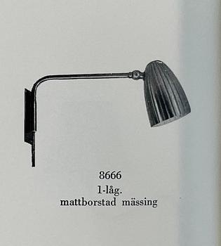 Harald Notini, a model "8666" wall lamp, Arvid Böhlmarks Lampfabrik, Sweden, 1940's.