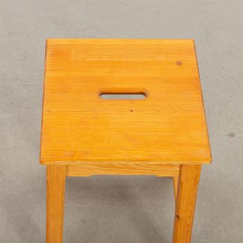 A PINEWOOD STOOL DESIGN OLOF PIRA.