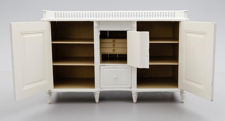 SKÄNK, gustaviansk, 1700-/1800-tal.