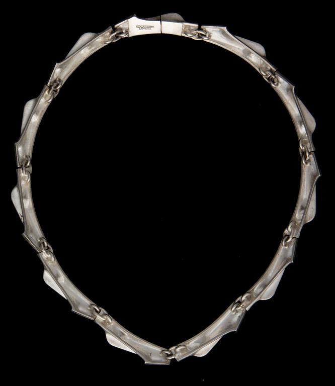 BJÖRN WECKSTRÖM, KAULAKORU. Talviaurinko. Sterling hopeaa, Lapponia 1994.