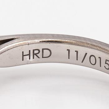 Sormus, briljanttihioitettu timantti 1,01 ct, platinaa.