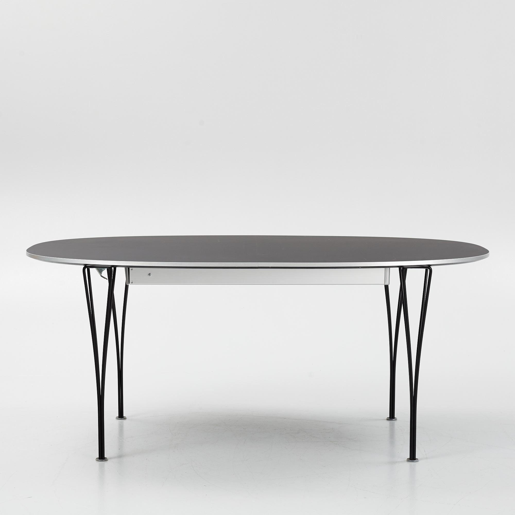 Bruno Mathsson & Piet Hein, matbord, "Superellips B620", Fritz Hansen, Danmark, daterat 2016.