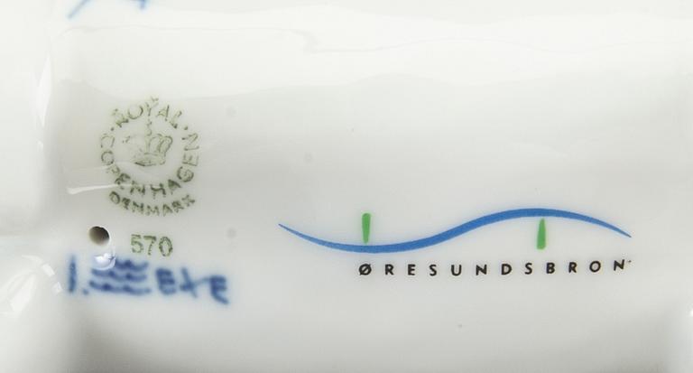 DALAHÄST, porslin, "Musselmalet", Royal Copenhagen,