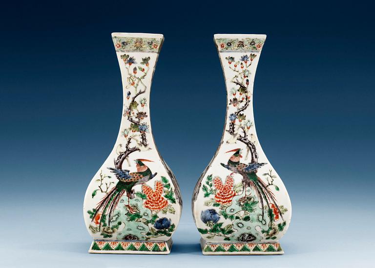 A pair of famille verte vases, Kangxi-style. (2).