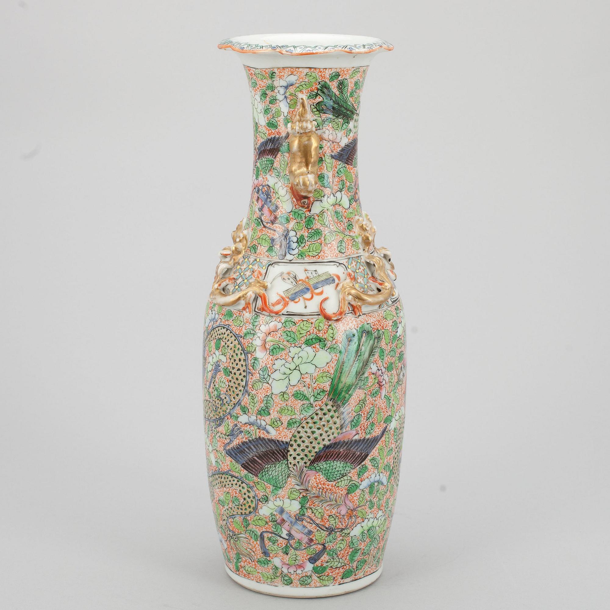 VAS, porslin, Kina 1800-tal.