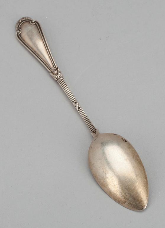 TESKED, silver, Karl Fabergé Moskva 1900-talets början. Vikt ca 36,8 g.