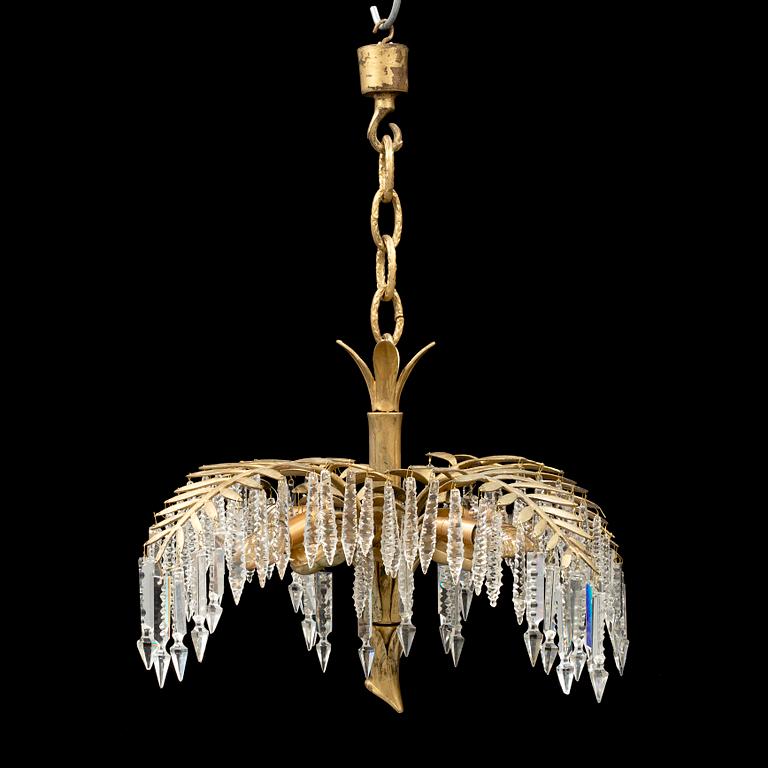 An early 20th Century ceiling lamp.