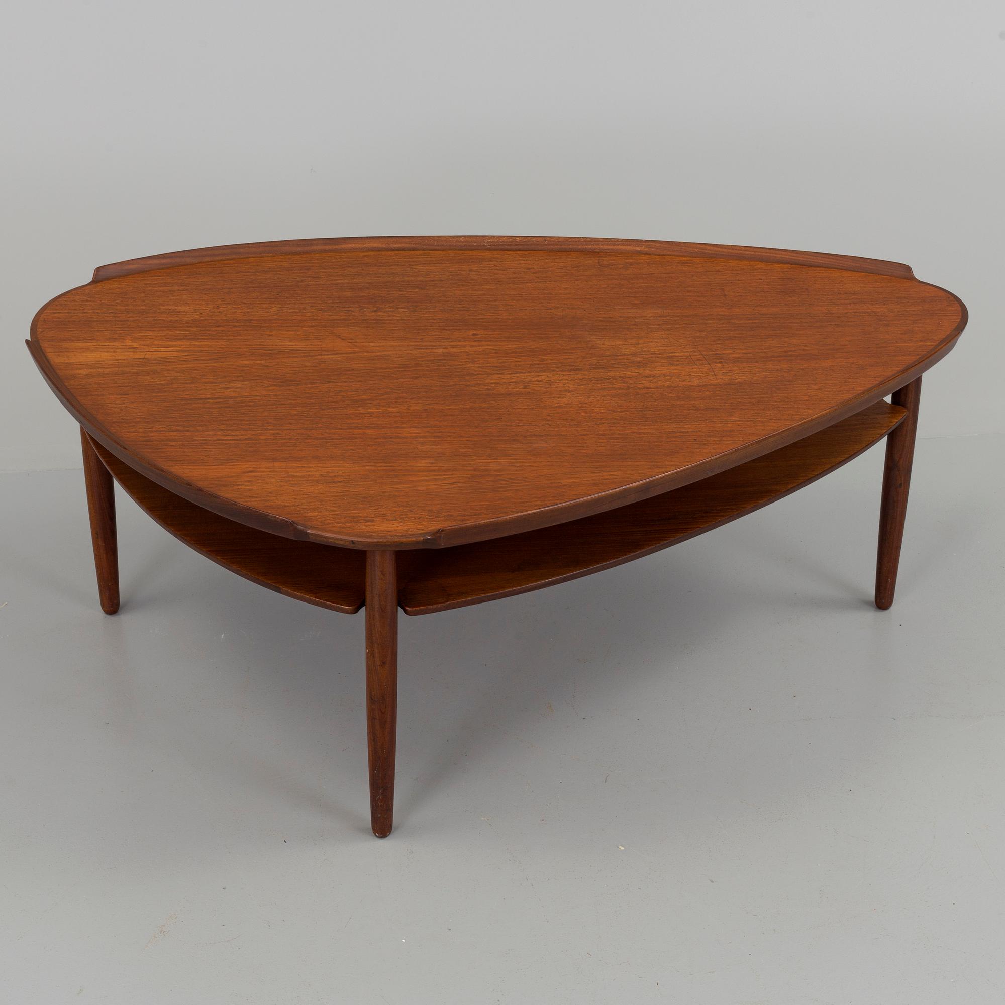 FERDINAND LUNDQVIST, soffbord, 1960-tal.