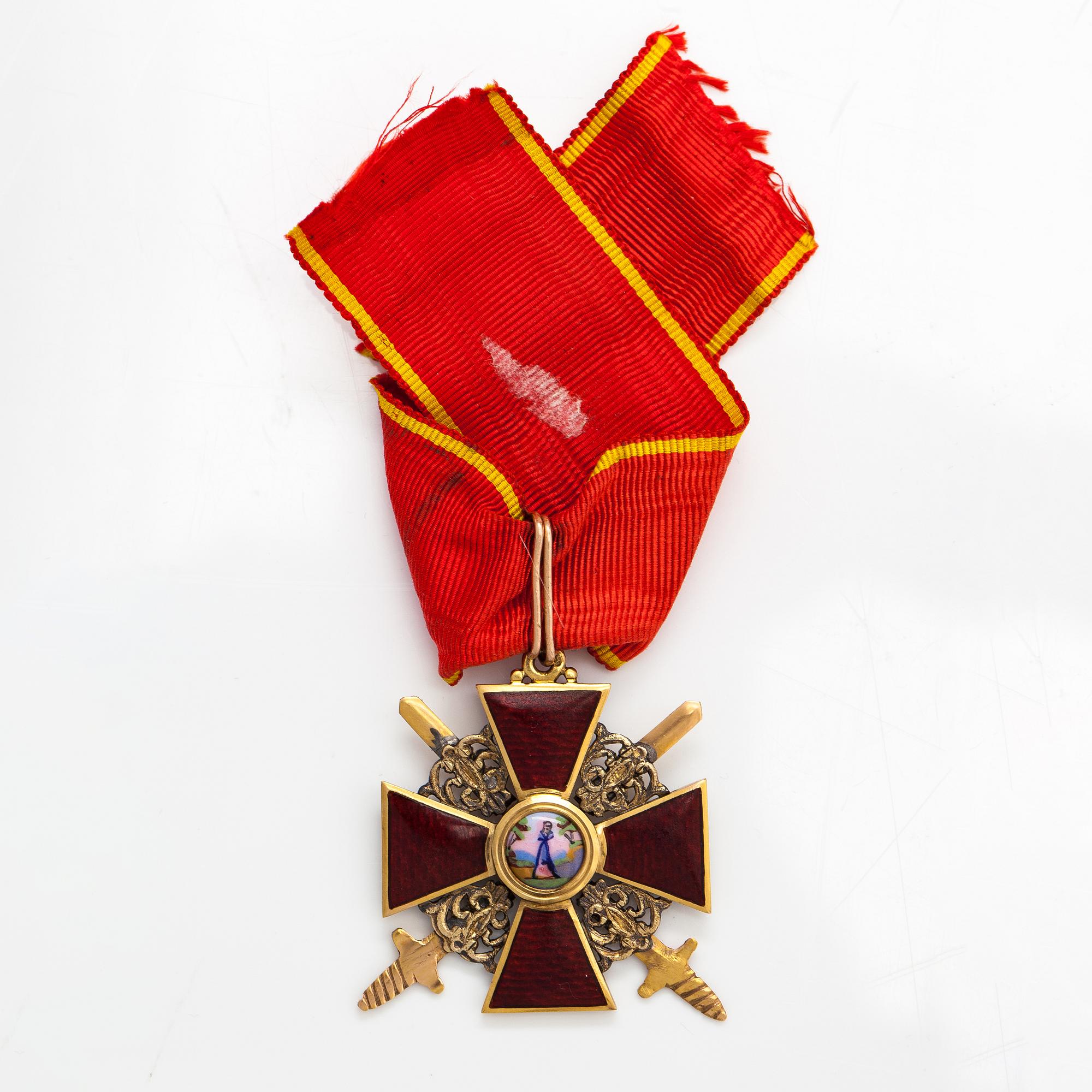 The Order of St. Anna medal, 3rd class, 14K gold and enamel, late 19th century, A. Keibel, Saint Petersburg.