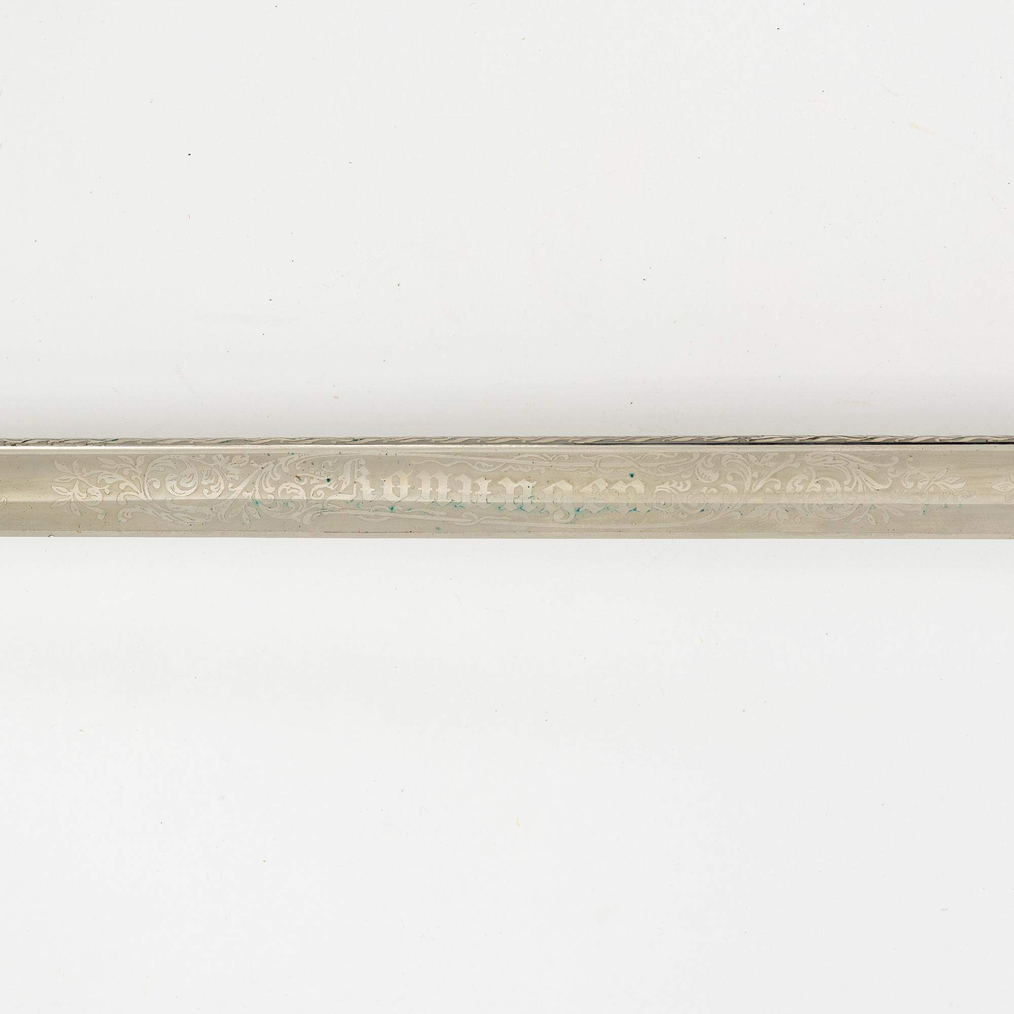 Sabel svensk, m/1878-1915 för sjöofficer, med balja.