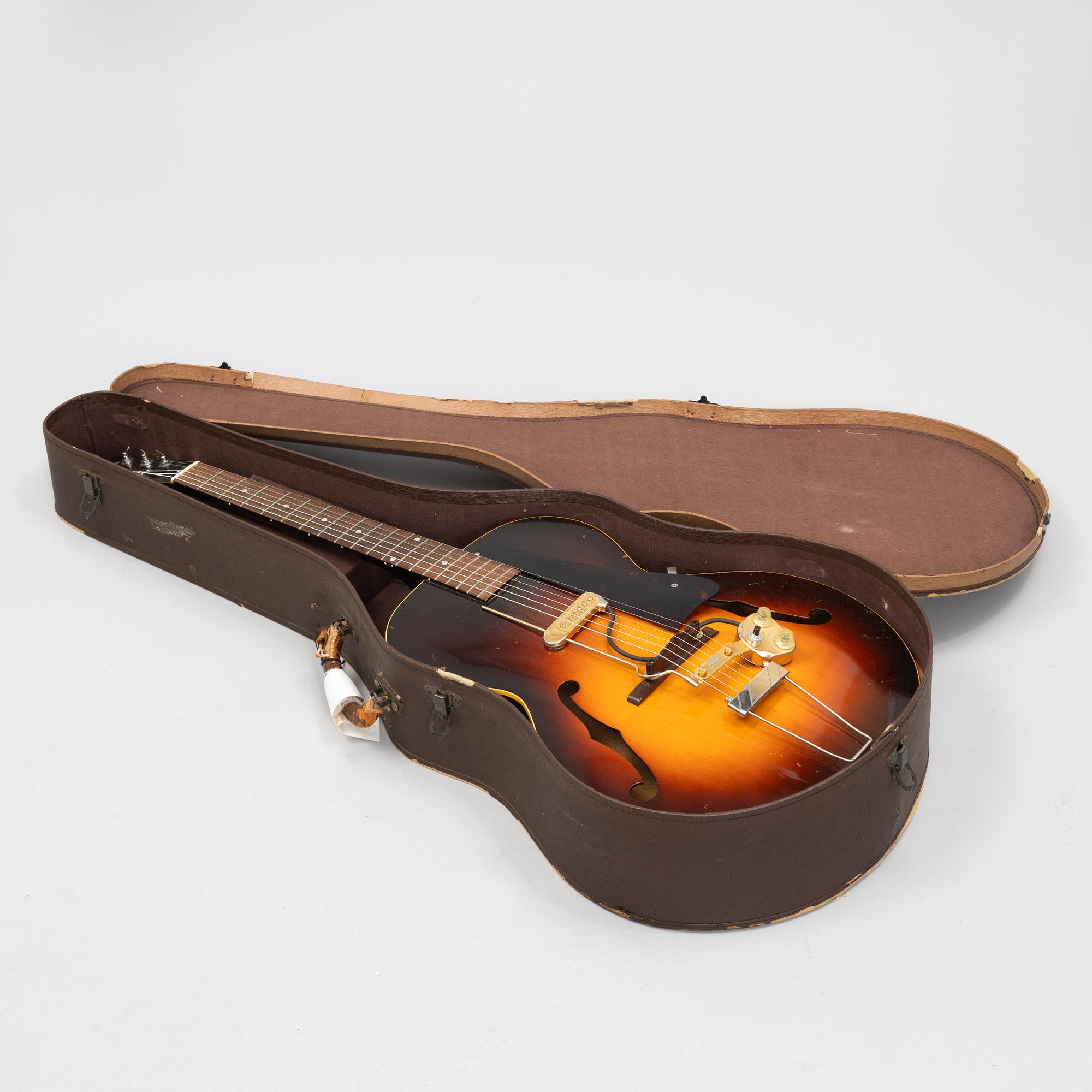 Gibson, "Wartime Special", halvakustisk gitarr, 1941, USA.