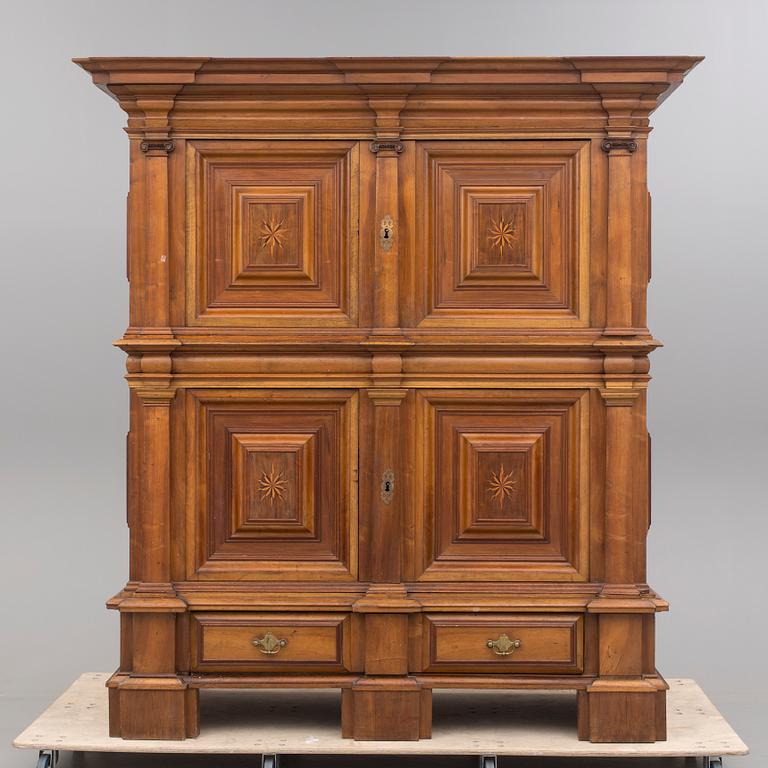 SKÅP, barock. 1700-talets första hälft.