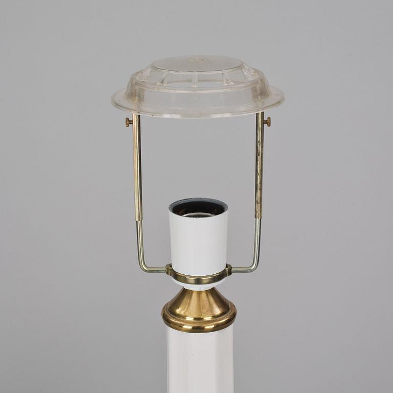 BORDSLAMPA, Danmark, 1900-talets andra hälft.