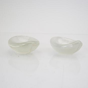 Tapio Wirkkala, a set of two signed "Lehti" glass bowls from iittala.