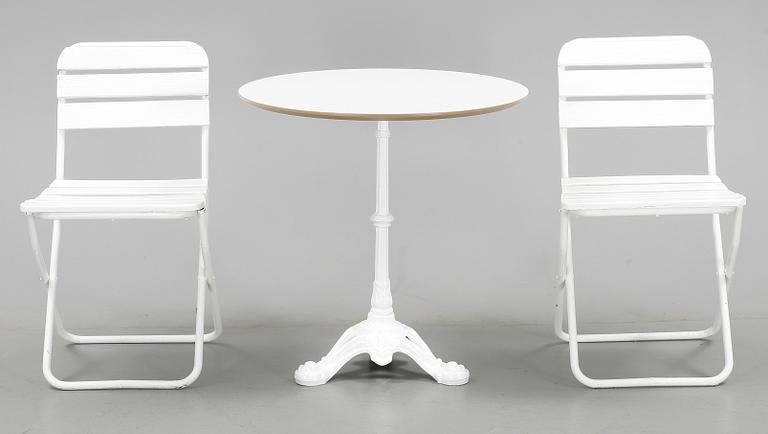 CAFÉBORD och STOLAR, 3 delar, 1900-tal.