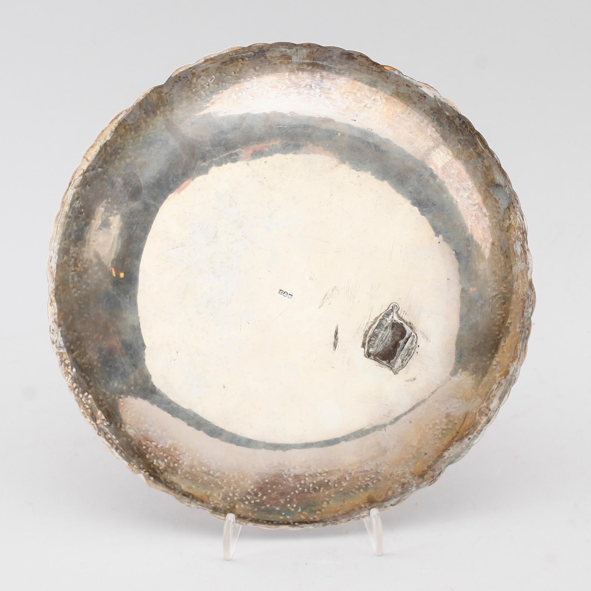 TALLRIK, silver, orientalisk, sannolikt 1900-tal. Vikt ca 254 g.