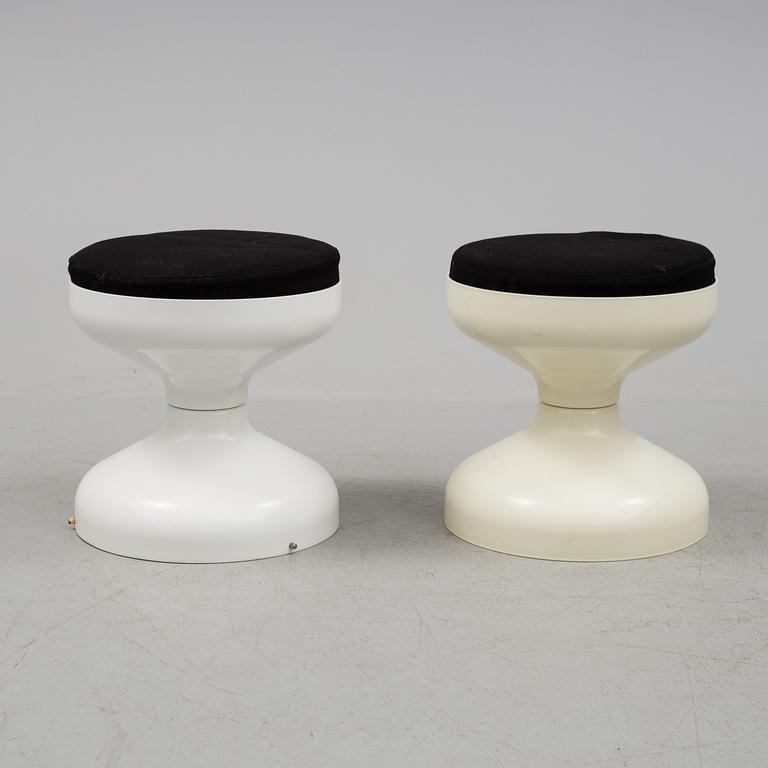 Two "Rochetto", design stools/ stool with table by Achille Castiglioni och Piergiacomo Castiglioni, Kartell, Italy.