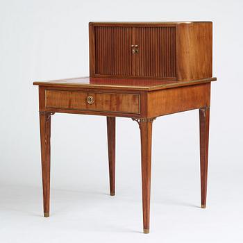 Skrivbord med uppsats, i Carl Diedric Ficks art (mästare i Stockholm 1776-1806) Sengustavianskt.