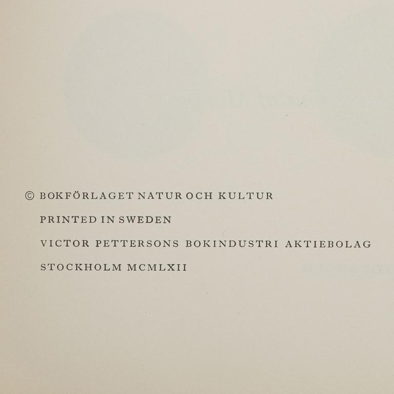 Samling litteratur om silver, 8 volymer, bl.a. "Svenskt silversmide 1520-1850".