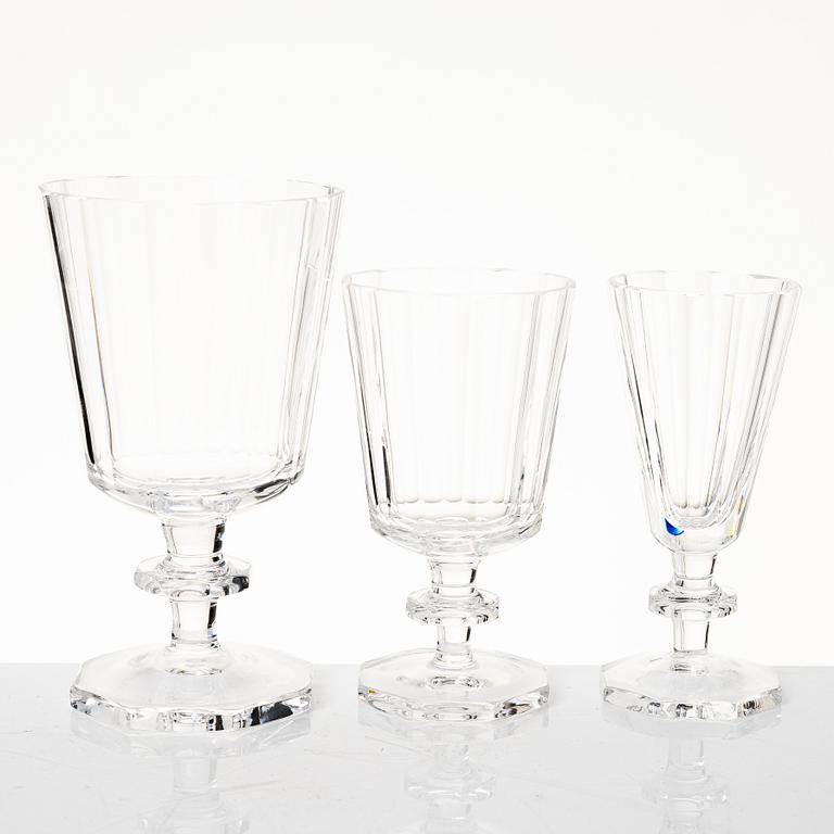 Elis Bergh, a "Karlberg" 48 piece glass service, Kosta Boda, 20th century.