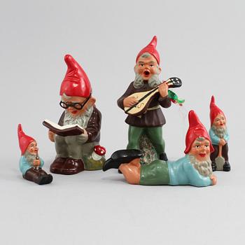TOMTAR, 5 st, lergods, Heissner samt sannolikt Heissner, 1900-talets andra hälft.
