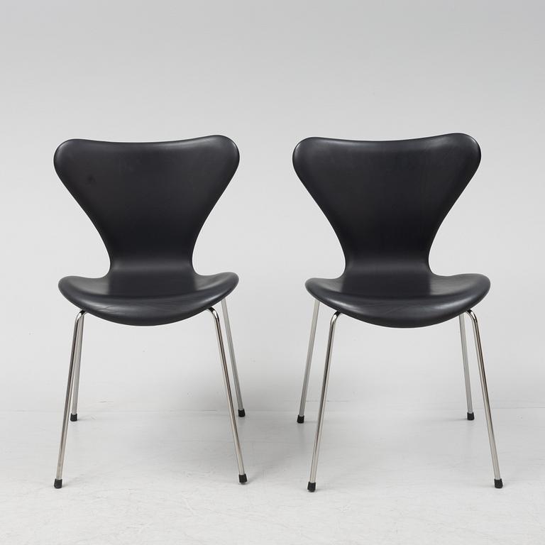 Arne Jacobsen, stolar, 7 st, Republic of Fritz Hansen, 2000-tal.