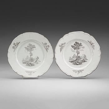 1401. A pair of Swedish faience dinner plates, Marieberg, 18th Century.