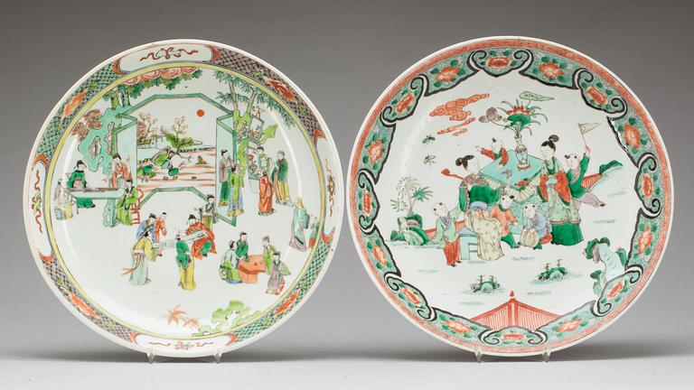 SKÅLFAT, 2 st, porslin, Kina, 1900-tal.