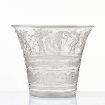 Simon Gate, an engraved glass bowl with plate, Orrefors, Sweden 1923, model 122.