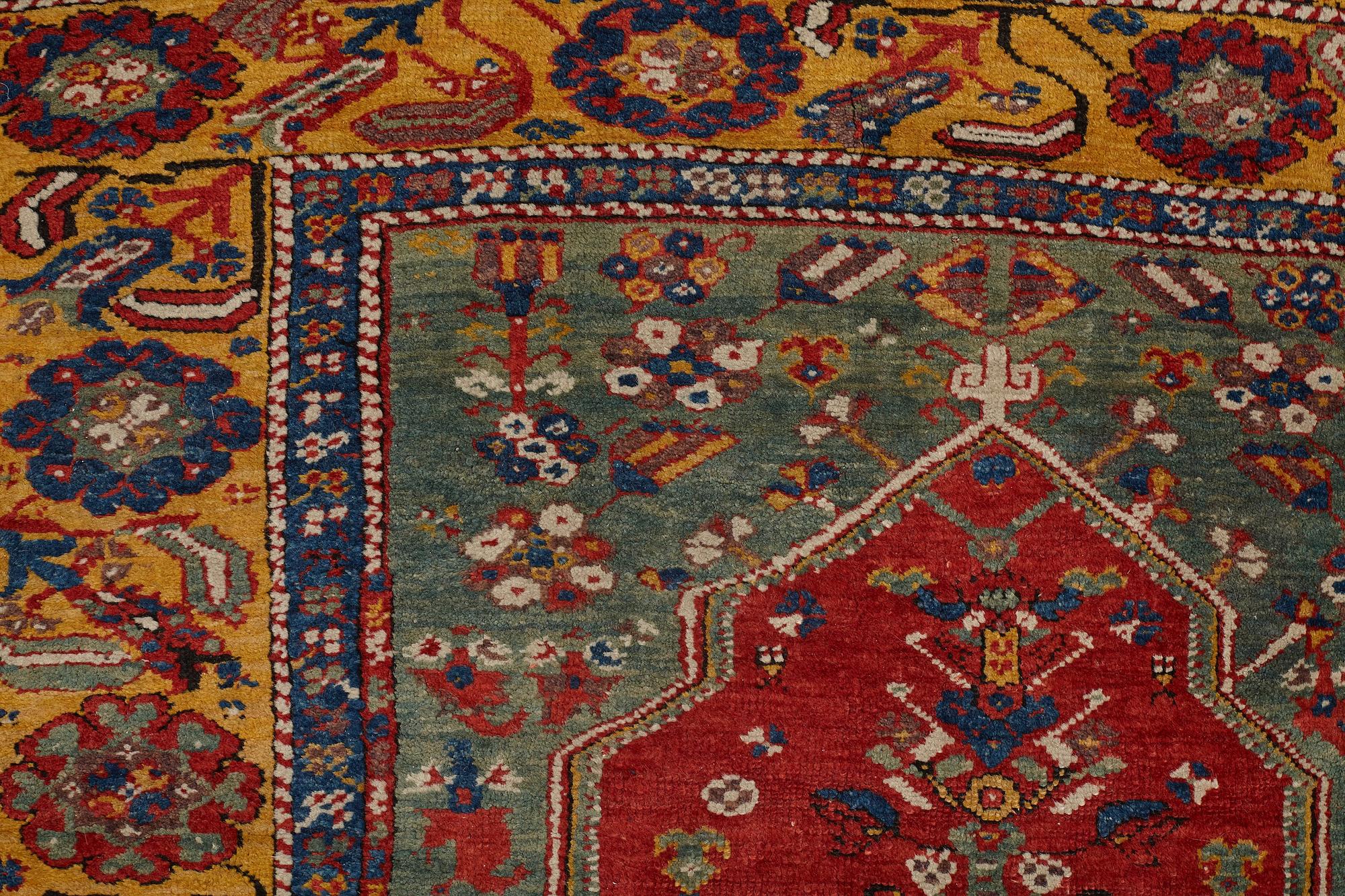 MATTA, antik Anatolisk bönematta, Konya området (Konya-Ladik), 1800-talets sista fjärdedel, ca 118,5 x 114,5 cm.