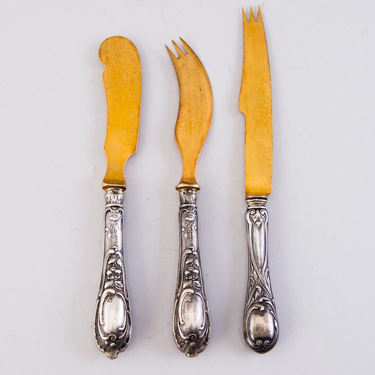 Three Russian silver knives, 1908-1926.