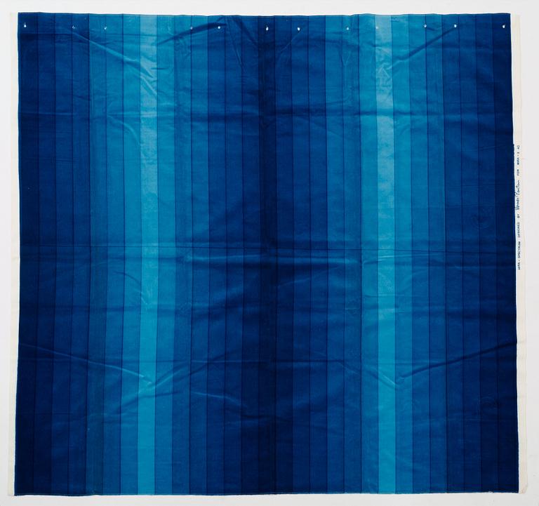 Verner Panton, CURTAIN AND SAMPLERS, 5 PIECES.  Cotton velor. A variety of blue nuances and patterns. Verner Panton.