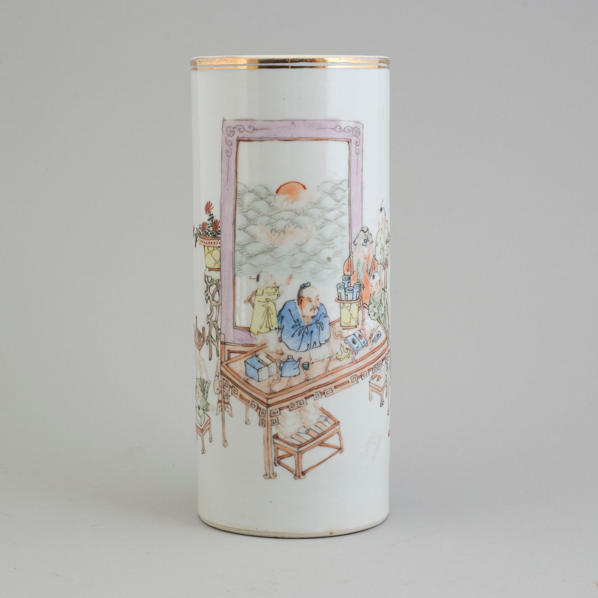 A qianjiang hat stand, early 20th century, Yu Ziming (1843—1911).