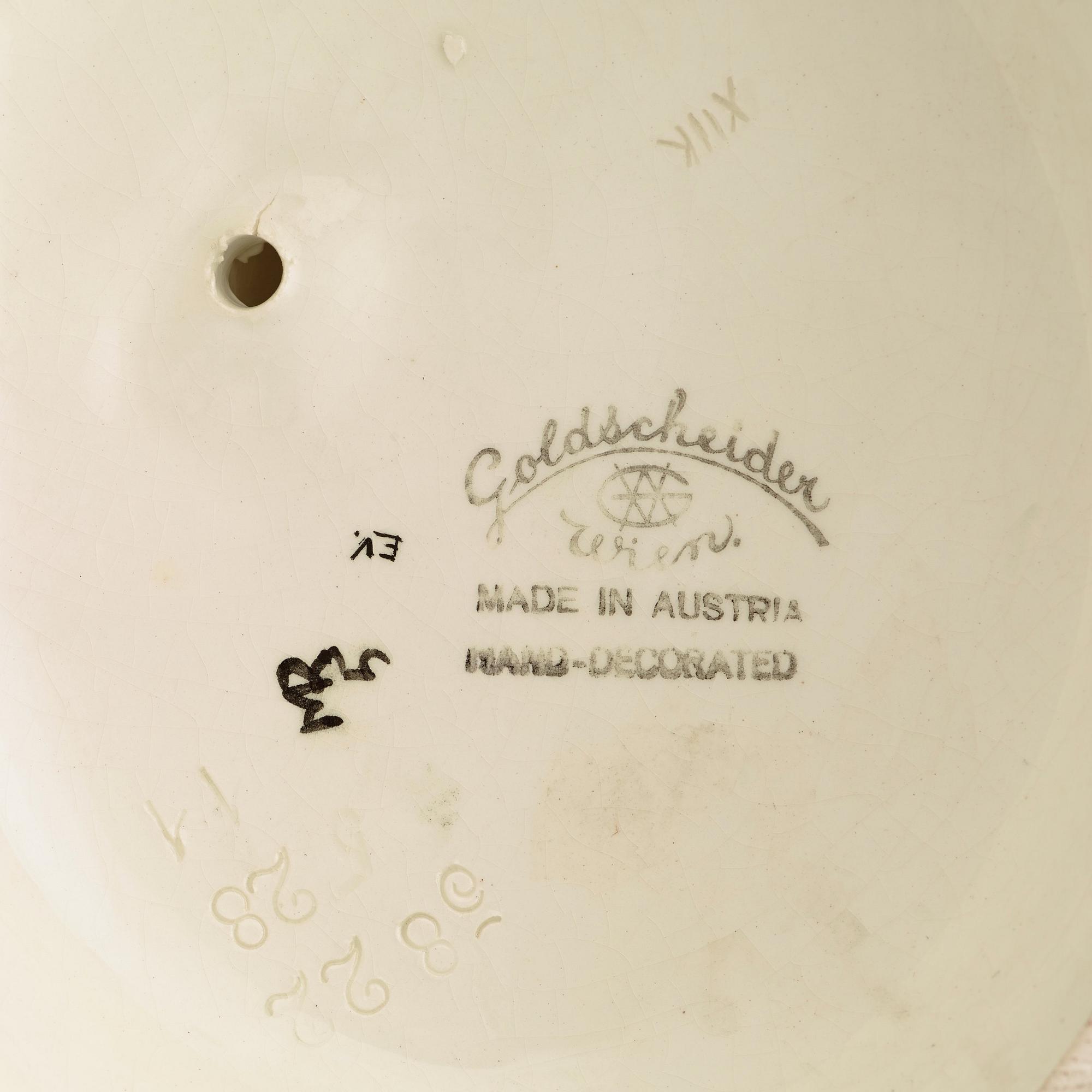 A Josef Lorenzl Art Deco figure 'Spanisher Shawl', Goldscheider, Vienna, model 5822.