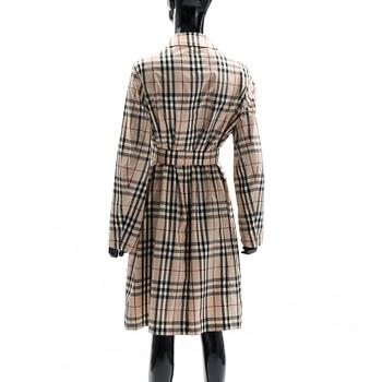 TAKKI, Burberry, koko 38.