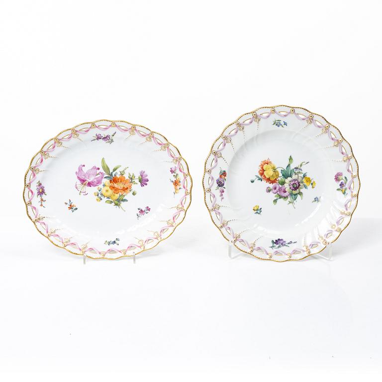 Royal Copenhagen, Two pierced bowls with dishes, 2 pcs, porcelain, Saxon flower, Denmark, 20th century.