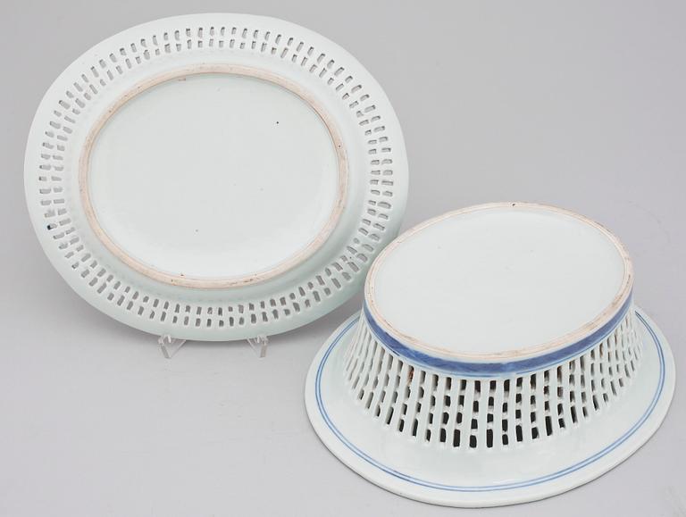 GALLERSKÅL med FAT, porslin, Kina, 1900-tal.