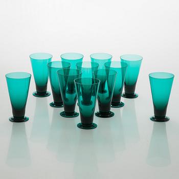 Nanny Still, a 13-piece 'T/335' glassware set for Riihimäen Lasi Oy, Finland. 1950-1966.