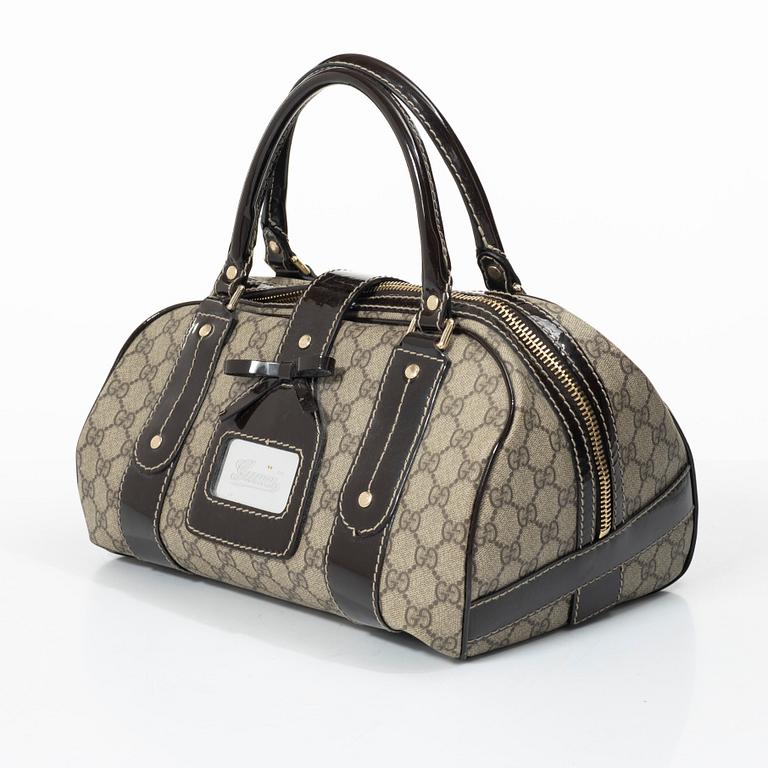 Gucci, väska, "GG Supreme Boston Bag".