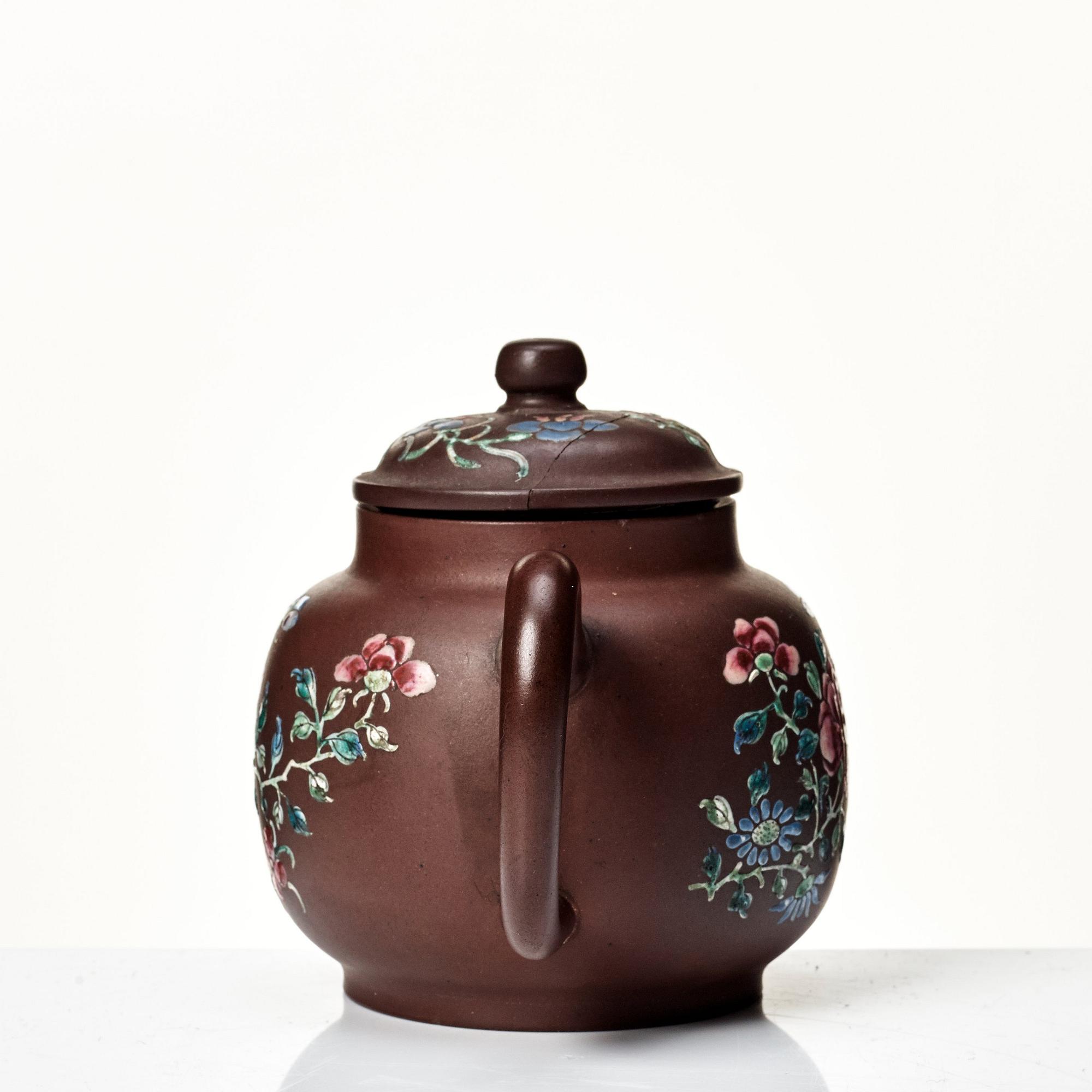 A yixing ware tea pot with cover, Qing dynasty, 18th Century.