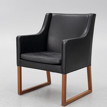 Børge Mogensen, a model 3246 armchair, Fredericia Stolefabrik, Denmark.