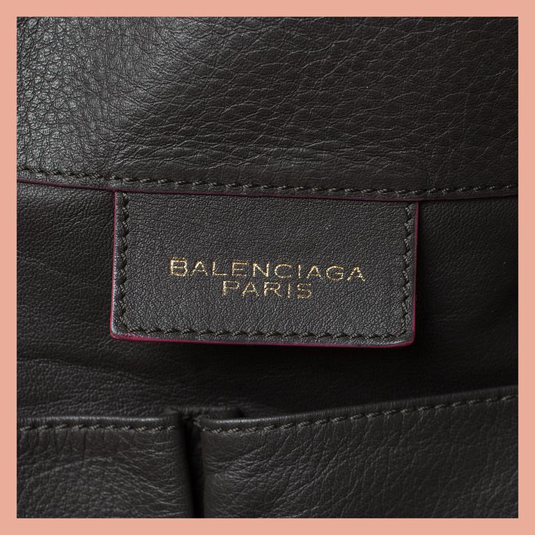 VÄSKA, "Papier tot bag", Balenciaga.