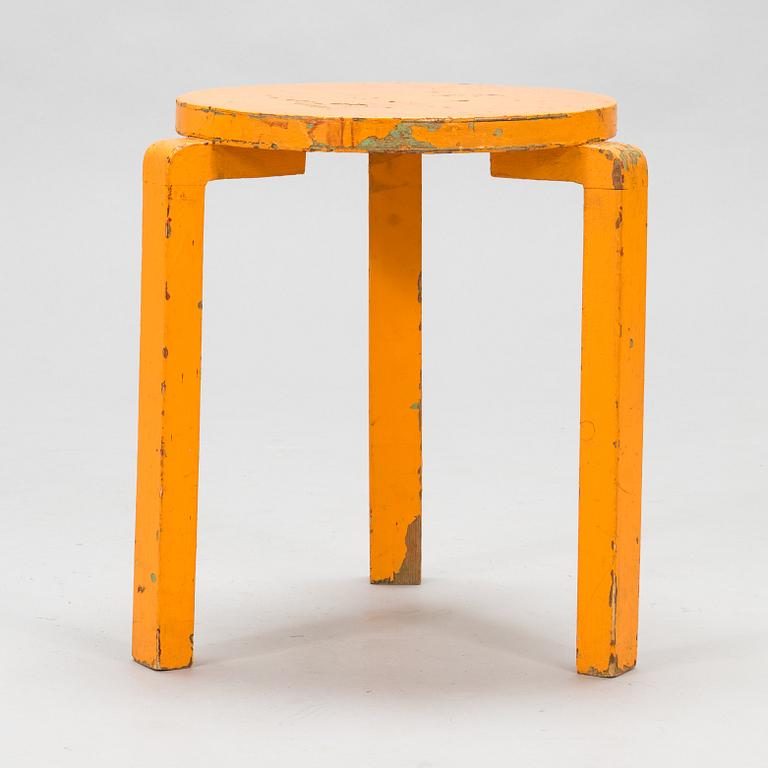 Otto Korhonen, jakkara, O.Y. Huonekalu- ja Rakennustyötehdas A.B. 1920-luvun loppu.