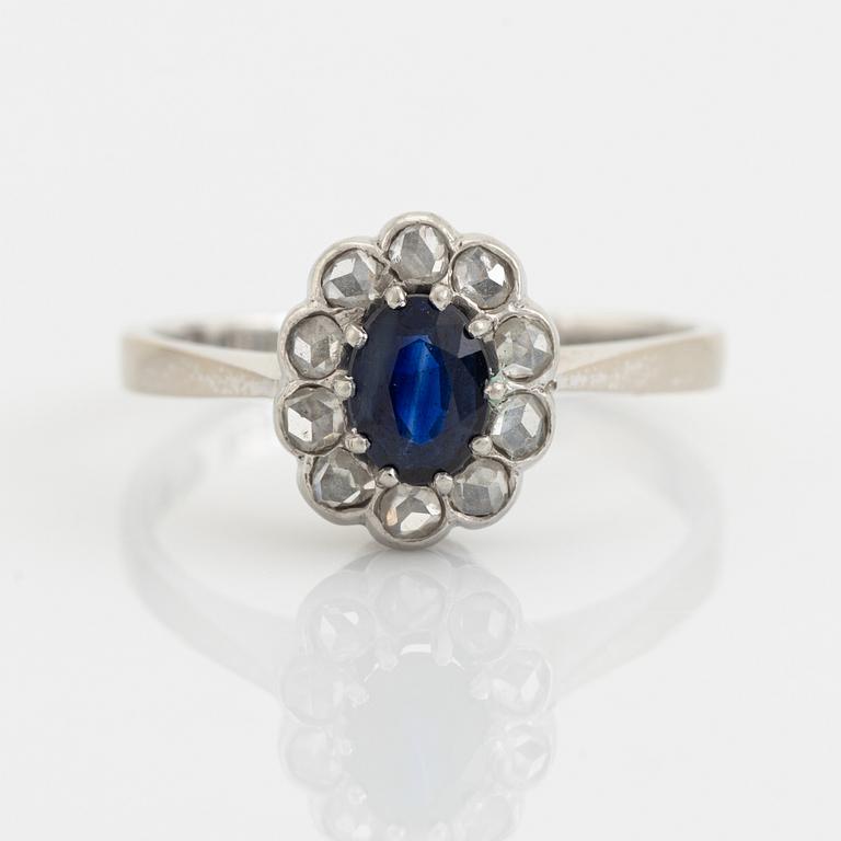 Ring, 18K vitguld med safir och rosenslipade diamanter.
