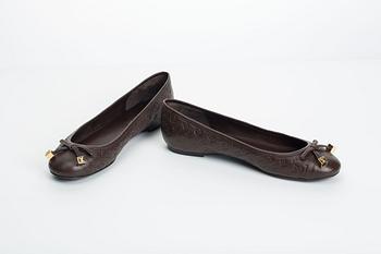 SKOR, "Debbie", Louis Vuitton.