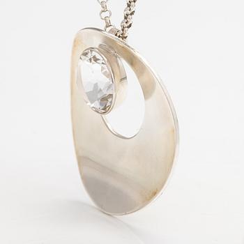 Kaunis Koru, A stelring silver neckalce with a rock crystal. Helsinki 1973.