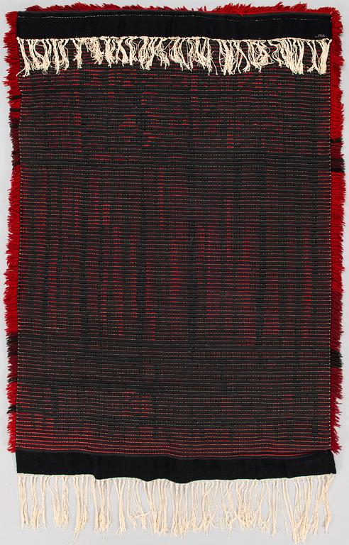 Kirsti Ilvessalo, A Finnish long pile Ryijy Rug model Friends of Finnish Handicraft. Circa 168x115 cm.