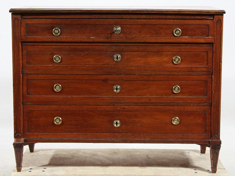 BYRÅ, sengustaviansk, tidigt 1800-tal.