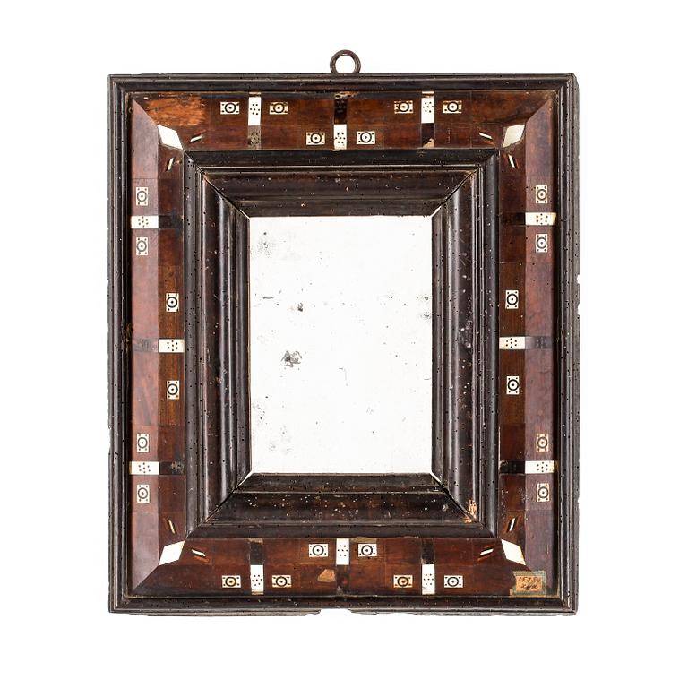 SPEGEL, barock, troligen England.