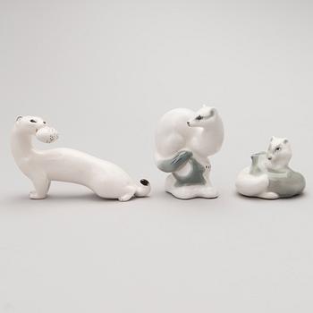 12 Lomonosov porcelain figurines, Russia and USSR, the latter half of the 20th century.